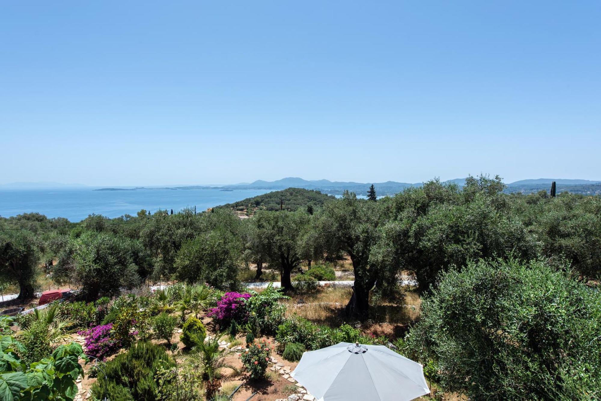 Villa Terra Rossa By Konnect, Views To Ionian Sea Spartylas Exterior foto